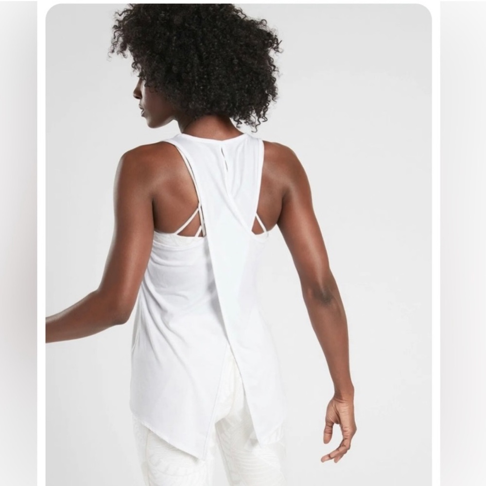 Athleta Women’s Essence Vital Tie Back Tank Top in White Size Small NWOT